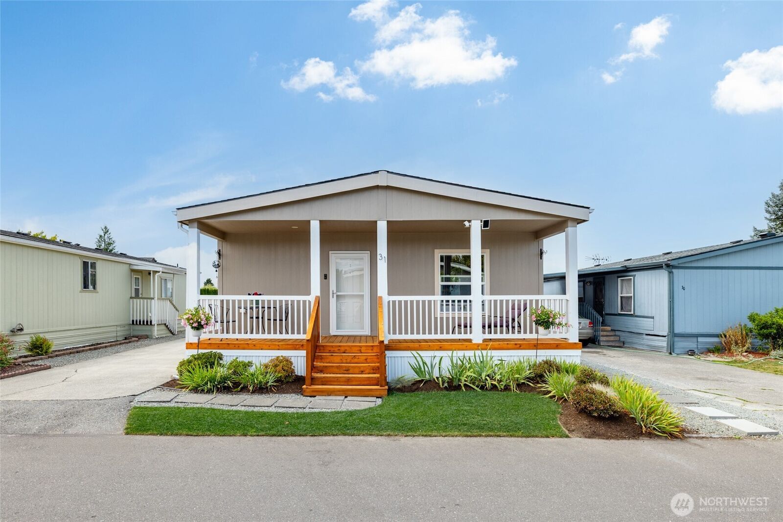 Property Photo: 1120 S 25th Street 31 WA 98274