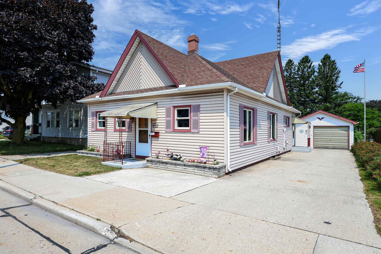 Property Photo:  1514 22nd Street  WI 54241 