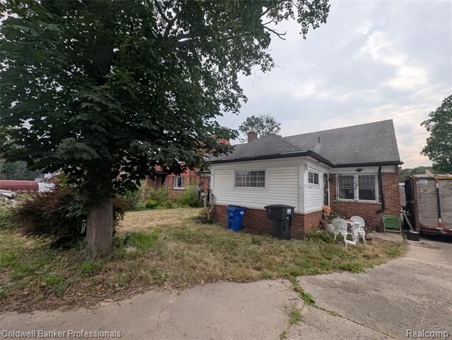 Property Photo:  14246 Rutland Street  MI 48227 