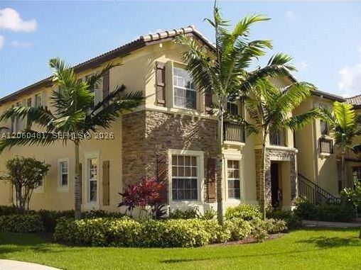 Property Photo: 3360 NE 14th Dr 104-30 FL 33033