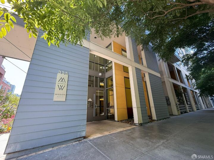 Property Photo:  335 Berry Street 407  CA 94158 