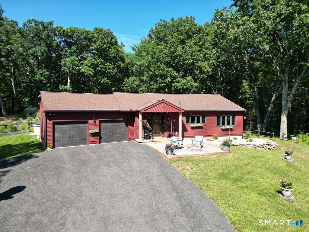 Property Photo:  72 Westford Road  CT 06076 