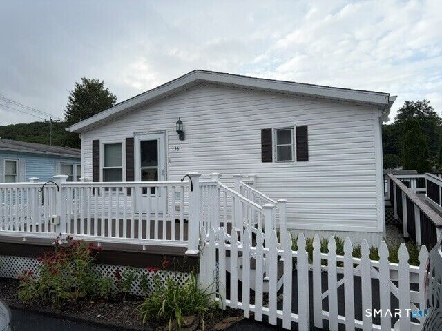 Property Photo:  1070 Amity Road Lot 35  CT 06524 