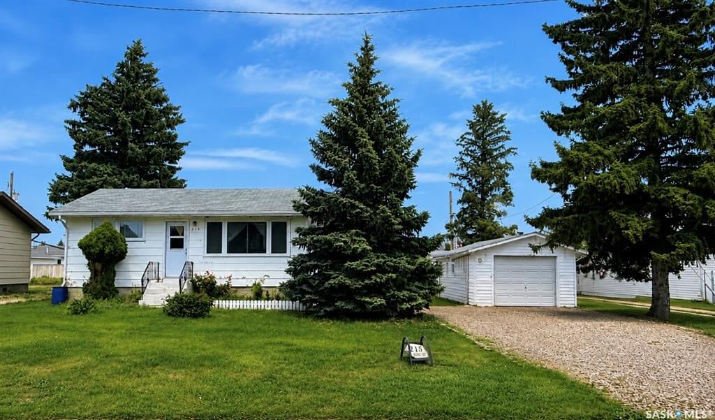 Property Photo: 215 Ash Street SK S0L 2N0