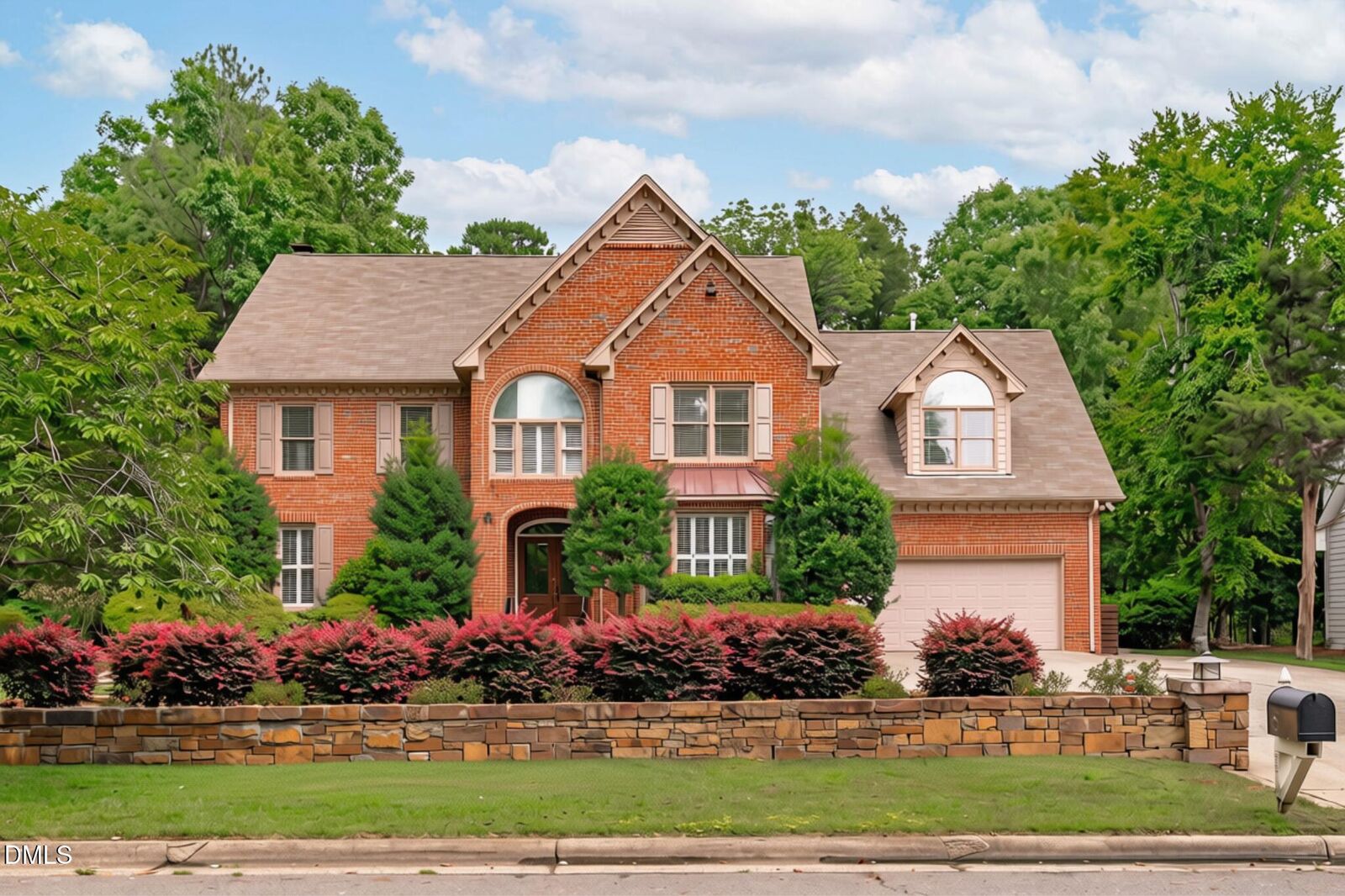 Property Photo: 3912 Sweeten Creek Road NC 27514