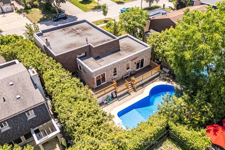 Property Photo: 32 Reesorville Road ON L3P 3L2