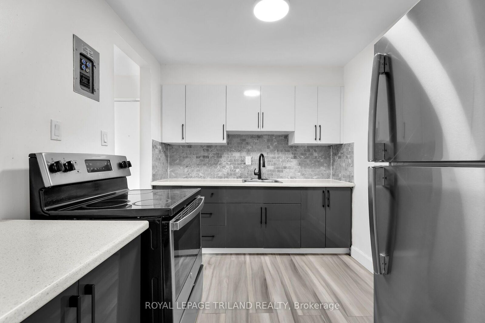 Property Photo:  1566 Allen Place 2  ON N5W 2V8 