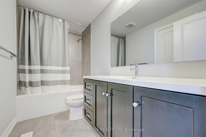 Property Photo:  16 Hibiscus Lane  ON L8K 5J3 