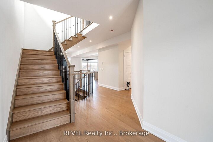 Property Photo: 1186 Uppers Lane ON L2V 0H1