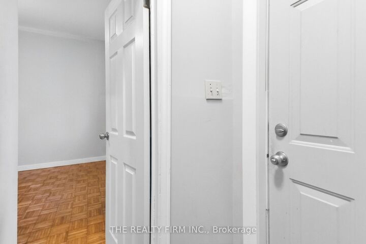 Property Photo: 631 Elias Street ON N5W 3N5