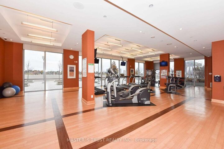 Property Photo:  151 Village Green Square 2606  ON M1S 0K5 