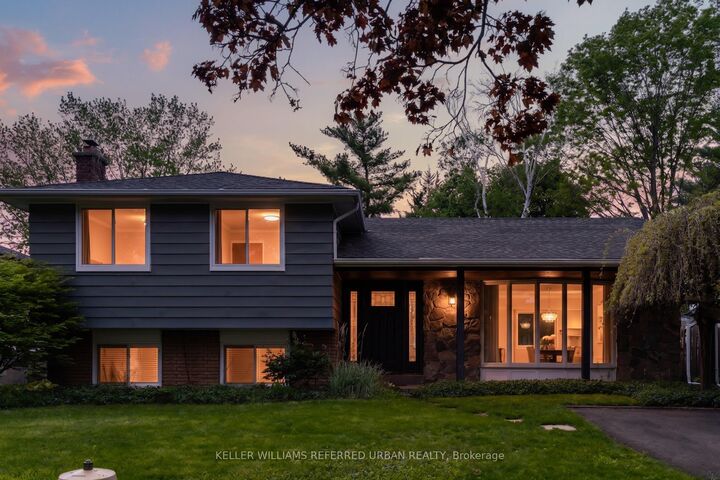 Property Photo: 5171 Mulberry Drive ON L7L 3P5