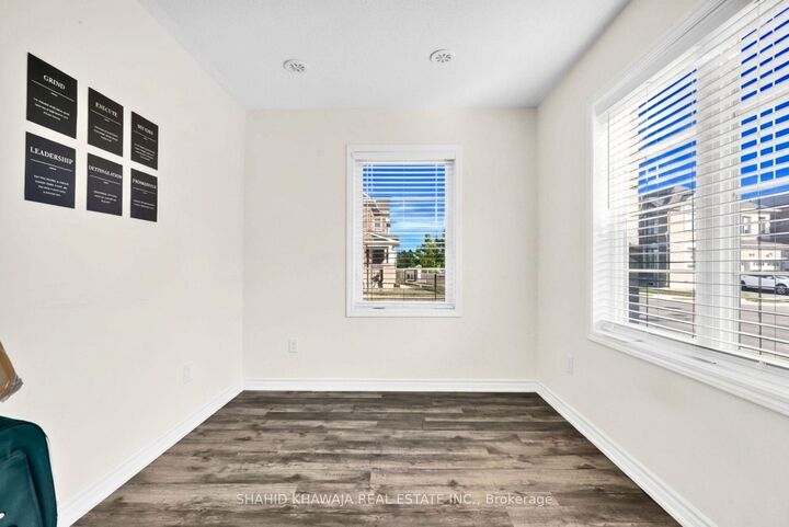 Property Photo: 875 Sumac Crescent ON L6X 3A2