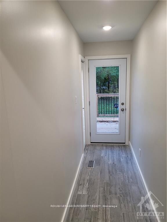 Property Photo:  2748 Moncton Road B  ON K2B 7W1 