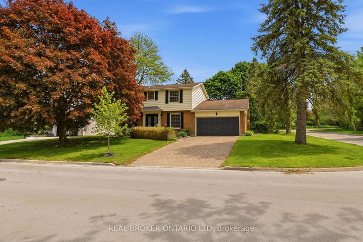196 Wychwood Park — photo 1