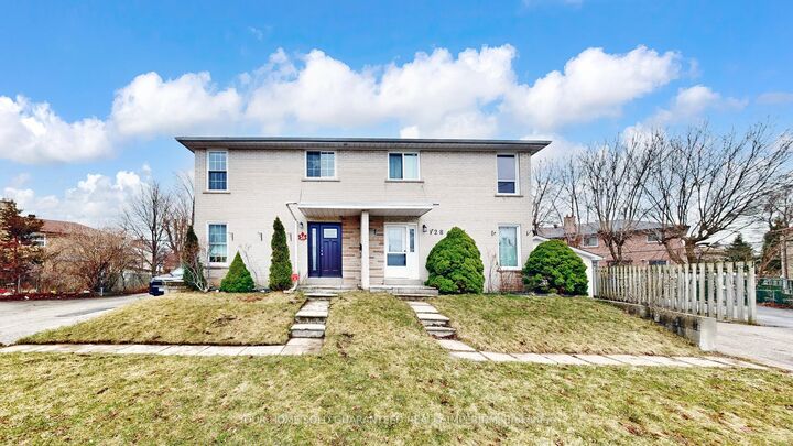 Property Photo: 28 Athenia Court ON M1E 2C1