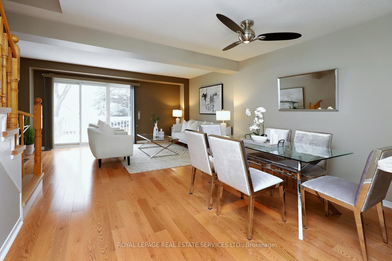 Property Photo: 1575 South Parade Court 67 ON L5M 6E9