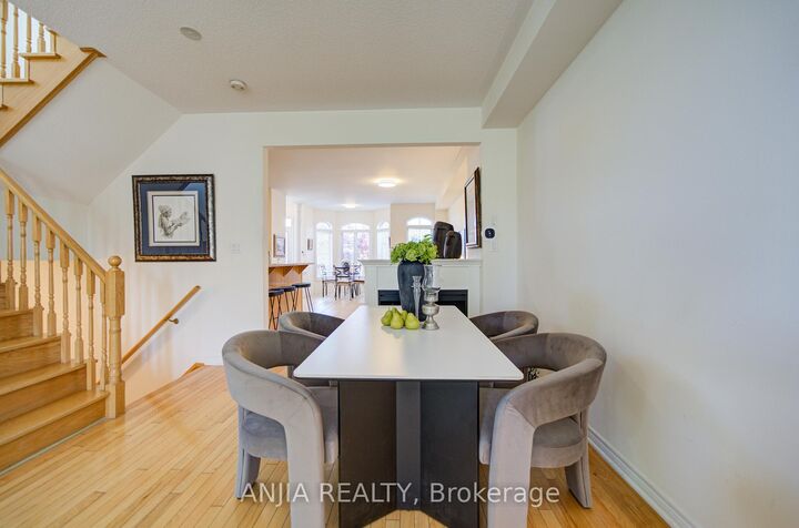 Property Photo:  6926 14th Avenue  ON L6B 0G6 