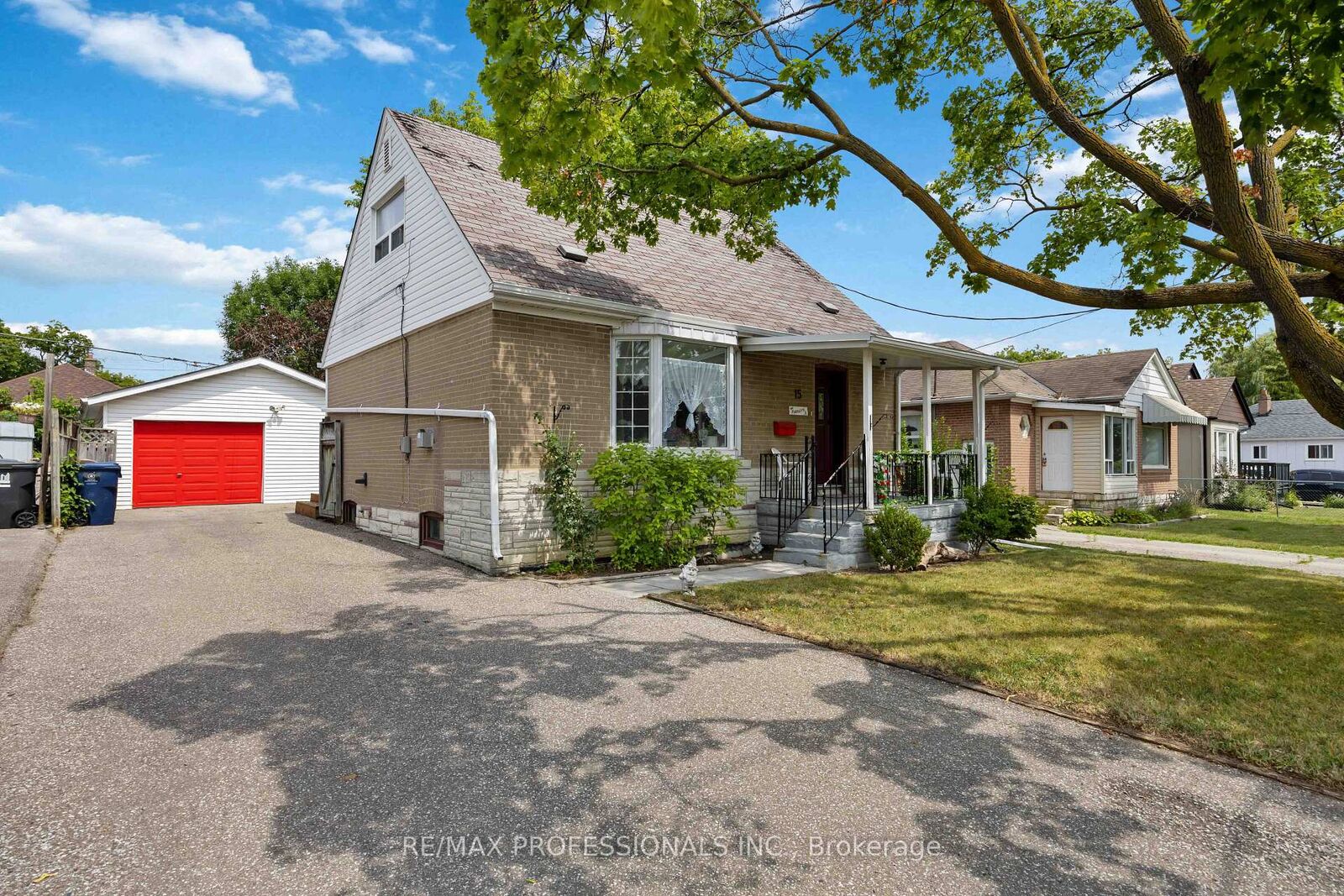Property Photo: 15 Huntsmoor Road ON M9W 3R4
