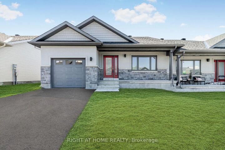Property Photo:  27 Yade Road  ON K2L 2R5 