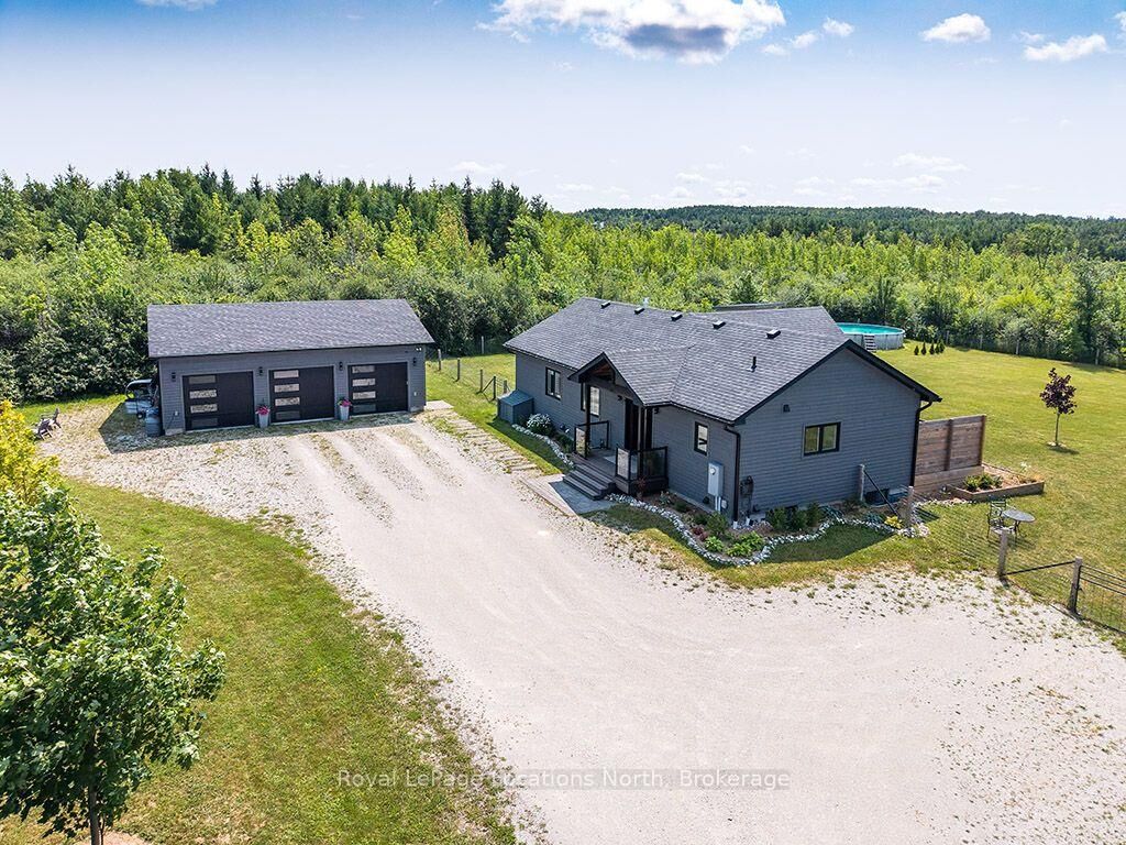 Property Photo: 217 St Vincent Crescent ON N4L 1W7