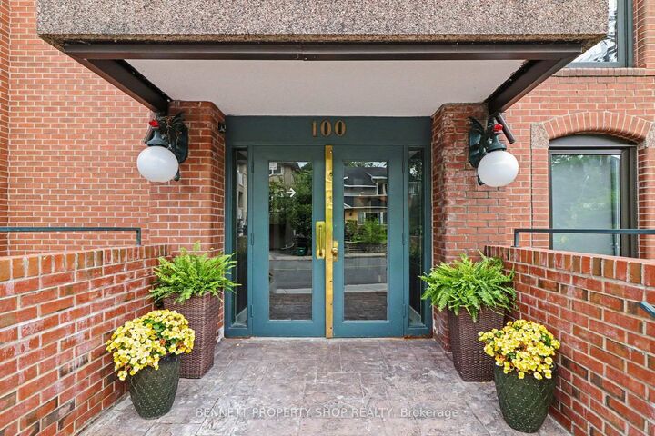 Property Photo:  100 Rideau Terrace 3B  ON K1M 0Z2 