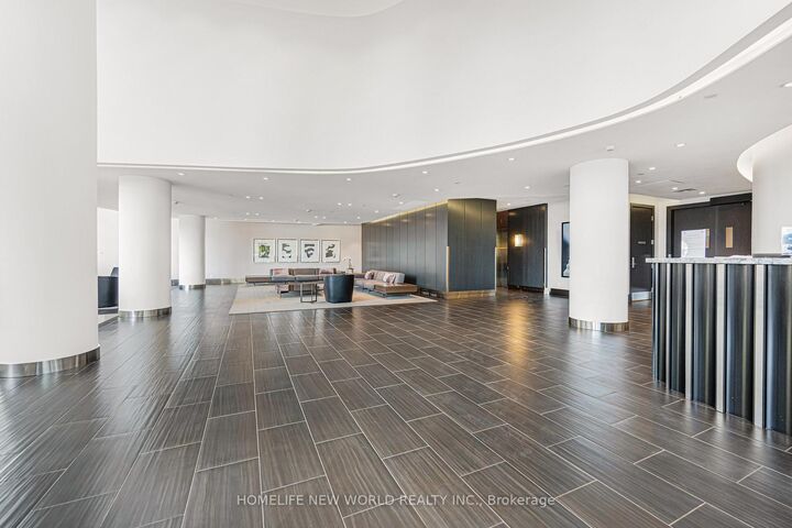 Property Photo: 1815 Yonge Street 1605 ON M4T 2A4