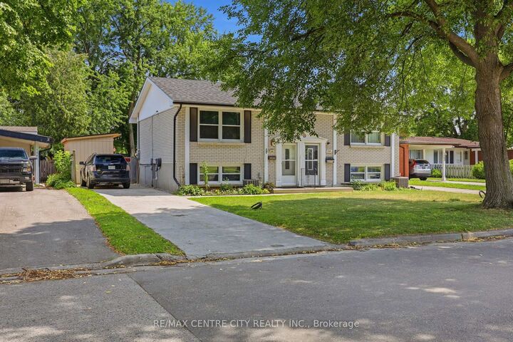 1564 Nairn Avenue — photo 1