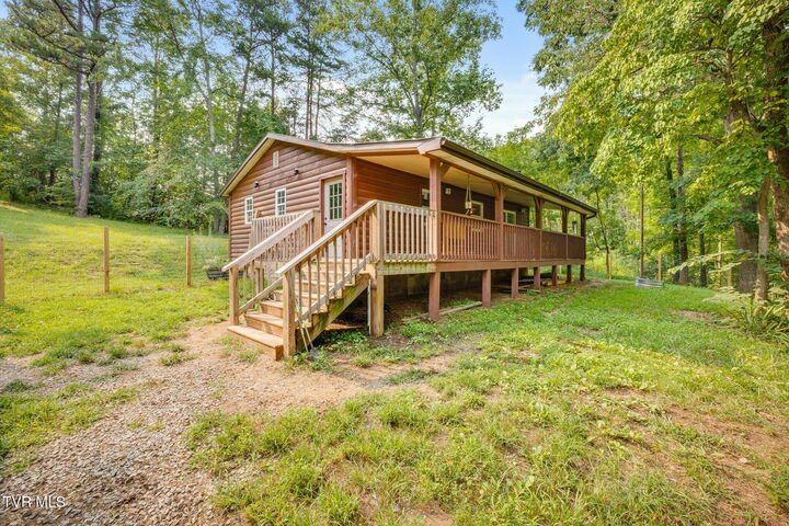Property Photo:  938 Browns Chapel Road  TN 37843 