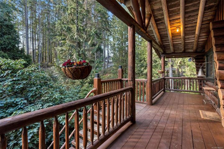 7248 Indian Rd — photo 1