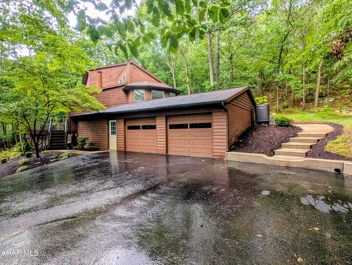 Property Photo:  5077 Summitview Road  PA 15537 