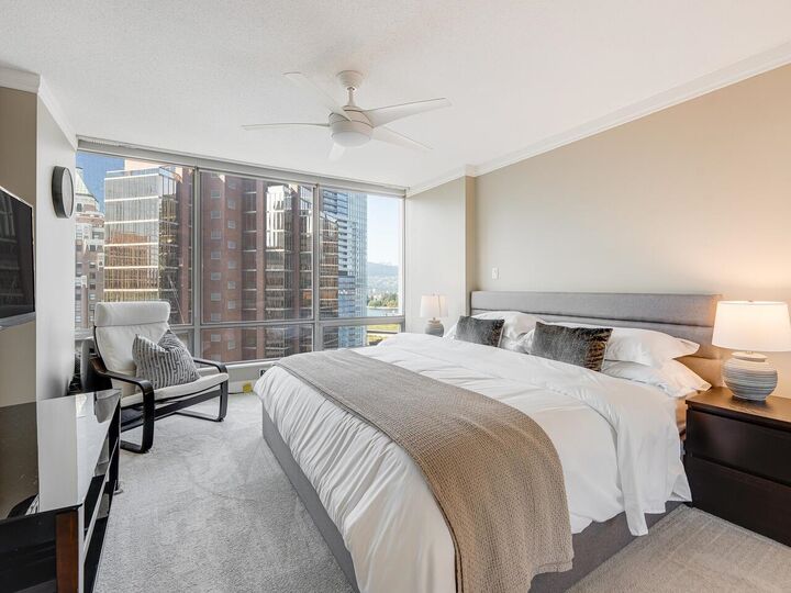 Property Photo: 837 W Hastings Street 1605 BC V6C 3N7