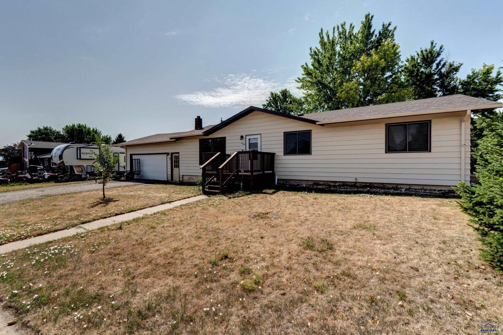 Property Photo: 1502 Whitetail Dr SD 57785