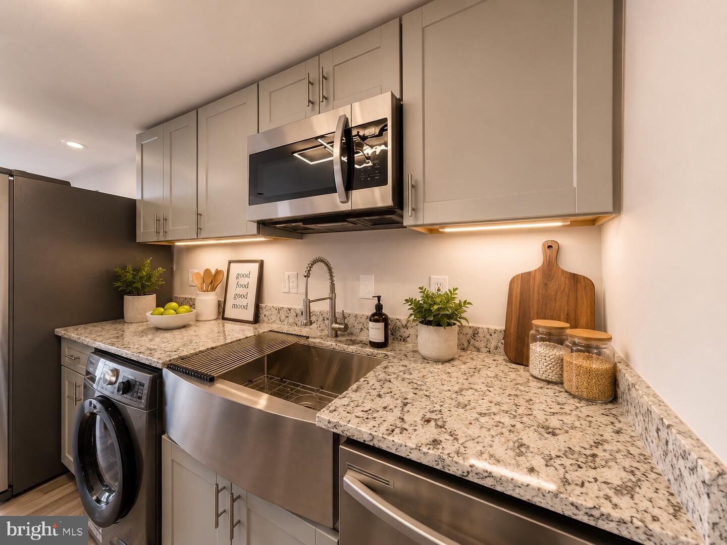 Property Photo:  4600 Duke Street 1624  VA 22304 
