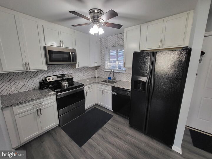 Property Photo: 3086 Heathcote Road MD 20602