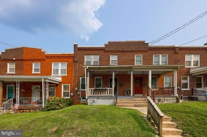 Property Photo:  416 New Holland Avenue  PA 17602 
