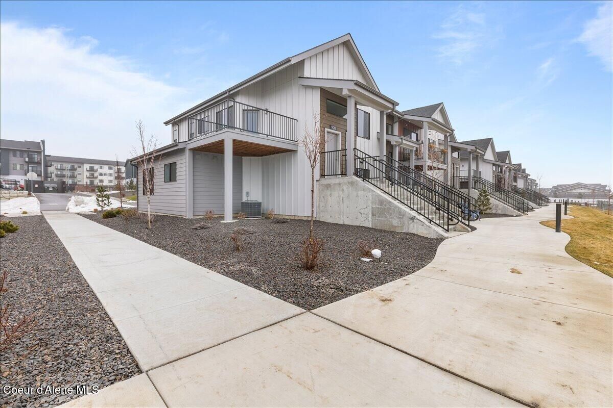 Property Photo: 930 E Railroad Ave ID 83854