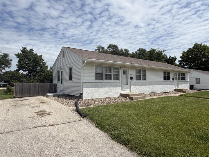 Property Photo:  3517/3519 Tripp Street  IA 50014 