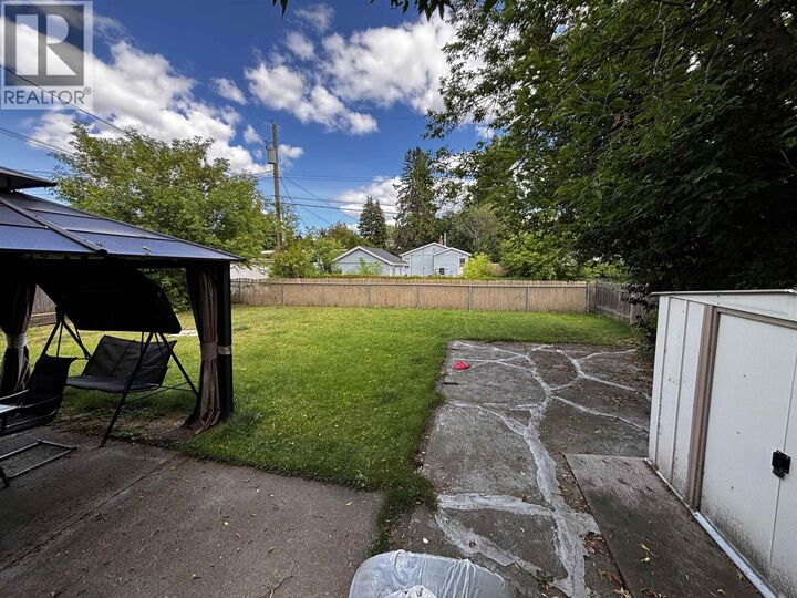 Property Photo: 1758 Kenwood Street BC V2L 1S5