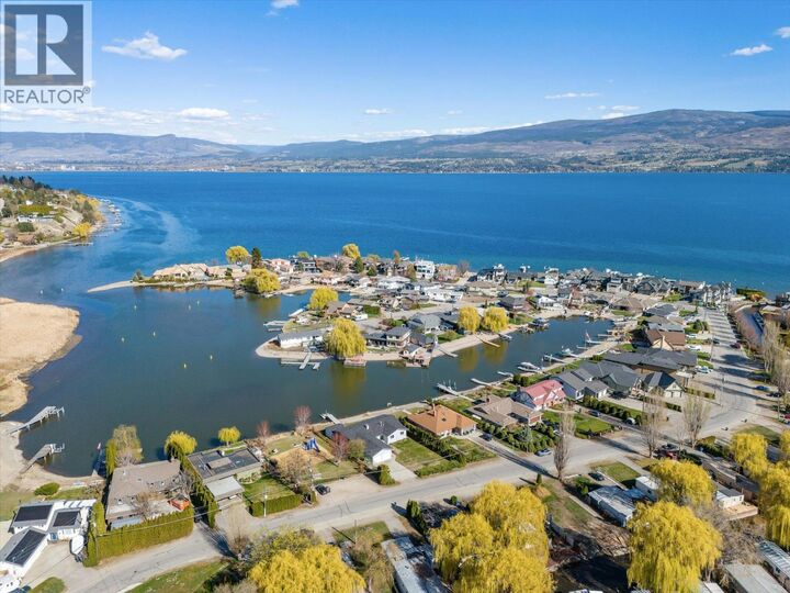 Property Photo:  1428 Green Bay Road  BC V4T 2B8 
