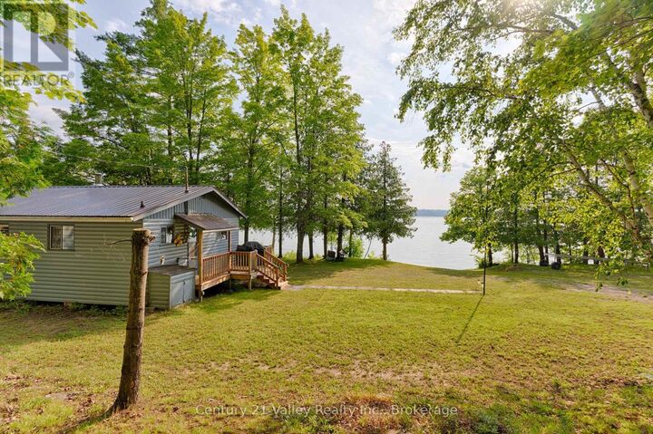 27A Maple Grove Lane — photo 1