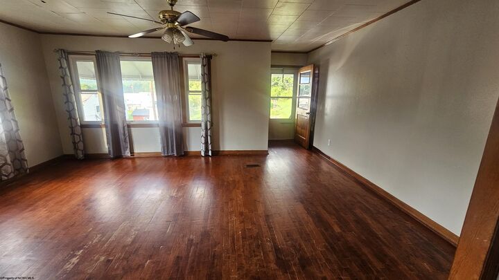 Property Photo:  389 Monroe Avenue  WV 26452 