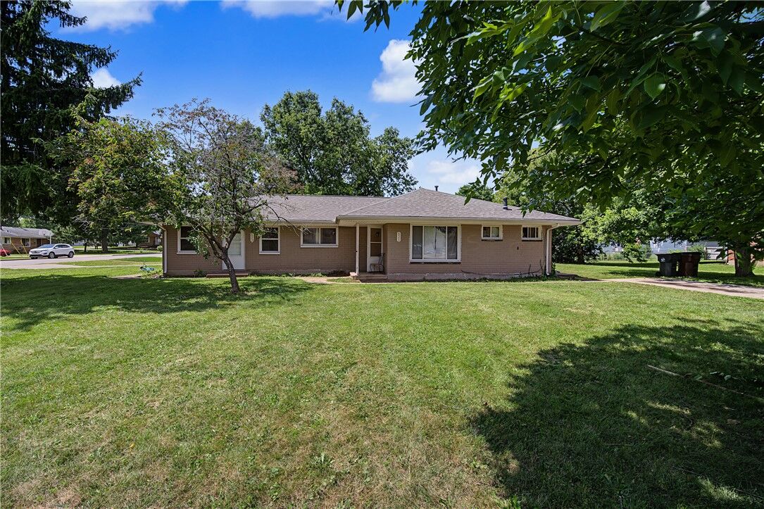 Property Photo:  621 Bonnycastle Avenue  OH 45322 