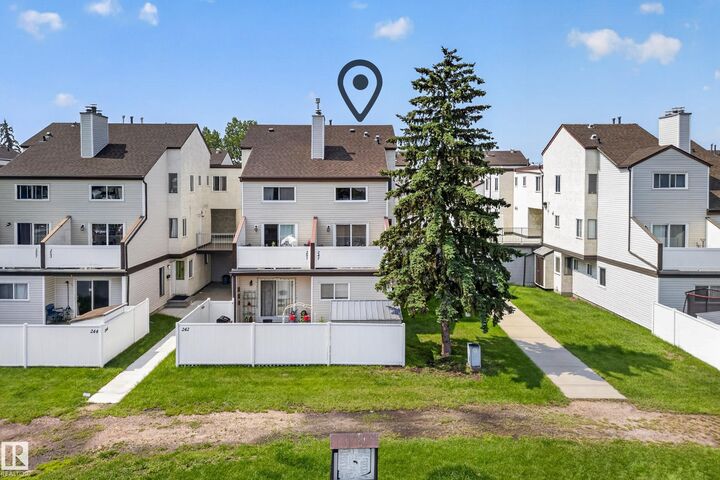 247 Lancaster Terrace NW — photo 1