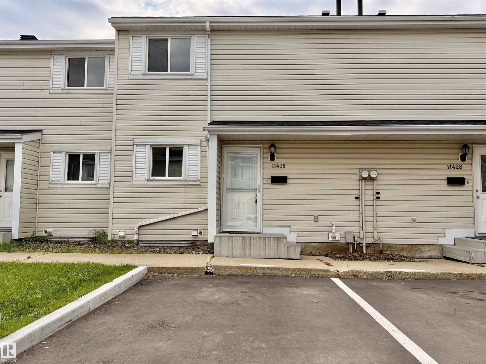 Property Photo: 11430 139 Avenue NW AB T5X 3L4