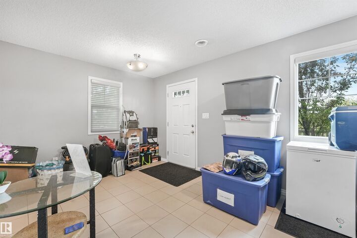 Property Photo:  1030 Chappelle Boulevard SW 40  AB T6W 2K7 