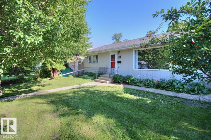 Property Photo: 204 Mohr Avenue AB T7X 2J4
