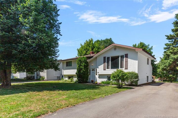 Property Photo:  24 Brewster Street  NB E1B 3M8 