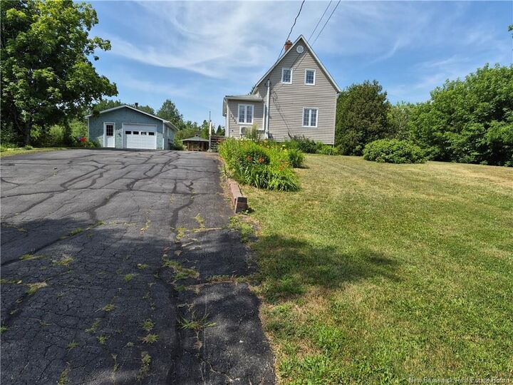 Property Photo:  2221 Ch Sainte-Louise  NB E8K 2X2 