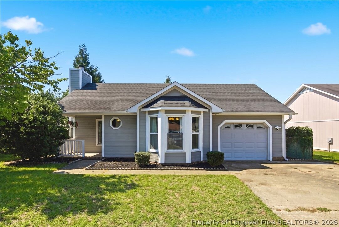 Property Photo:  2210 Twinflower Court  NC 28304 